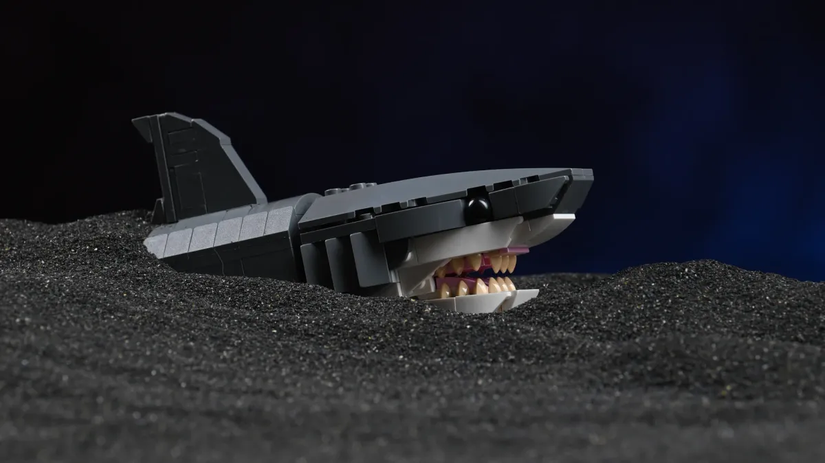 Close-up of the LEGO Creator Fierce Shark (31381) tail fin and dorsal fin detail