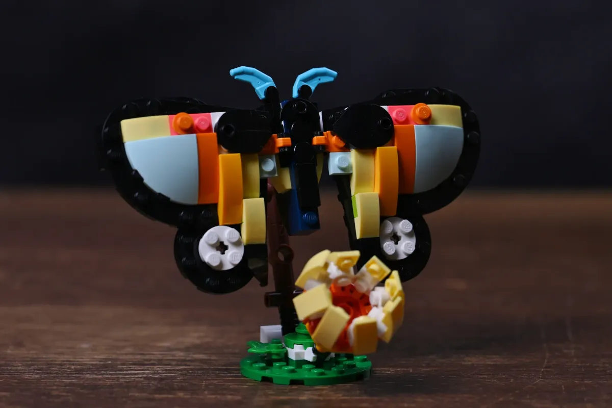 Butterfly build of LEGO Creator Tropical Toucan (31173) from the front, patterned wings spread above the brick-built flower
